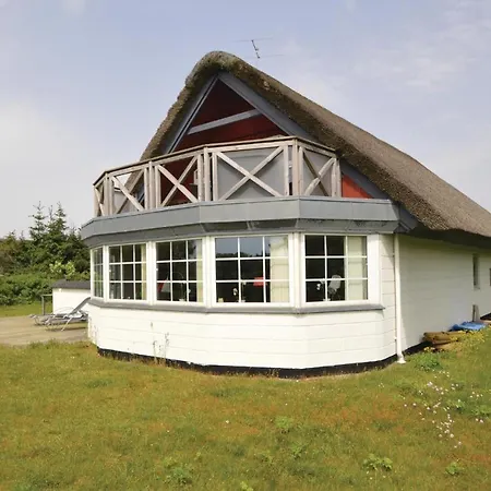 Awesome Home In Blavand With Sauna Prázdninový dům