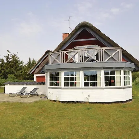 Awesome Home In Blavand With Sauna Prázdninový dům