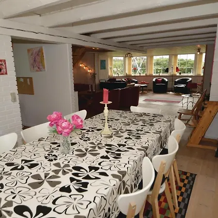 Awesome Home In Blavand With Sauna Prázdninový dům *